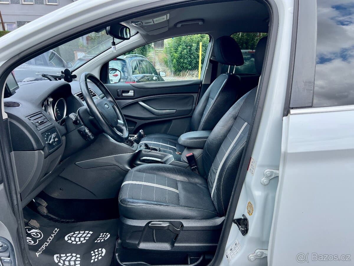 2009 Ford KUGA - 12