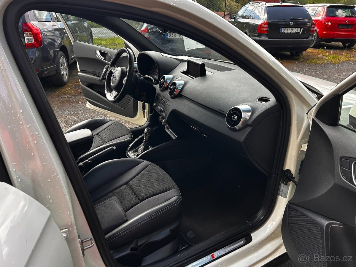 2014 Audi A1 - 12