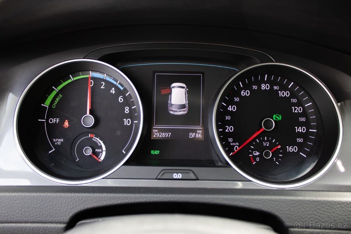 2015 Volkswagen GOLF - 12
