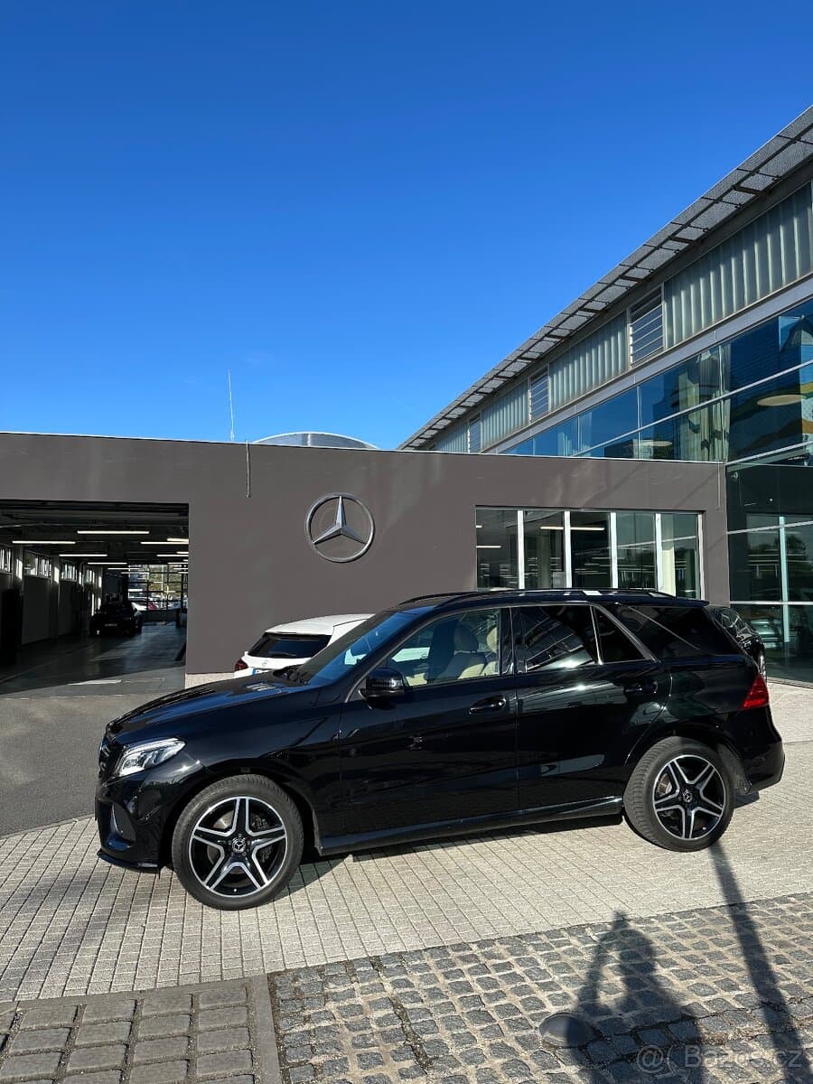 2019 Mercedes-Benz GL - 12