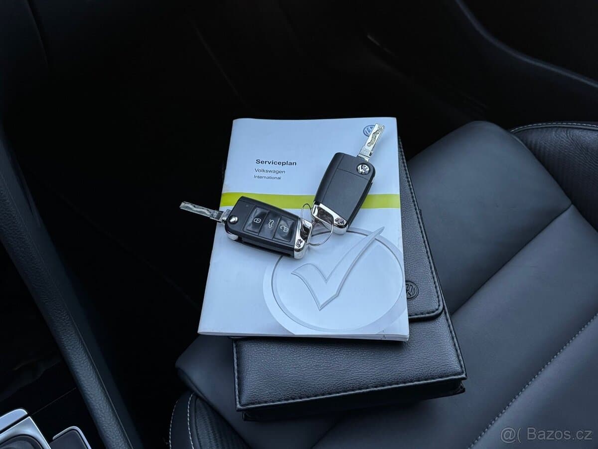 2015 Volkswagen GOLF - 12
