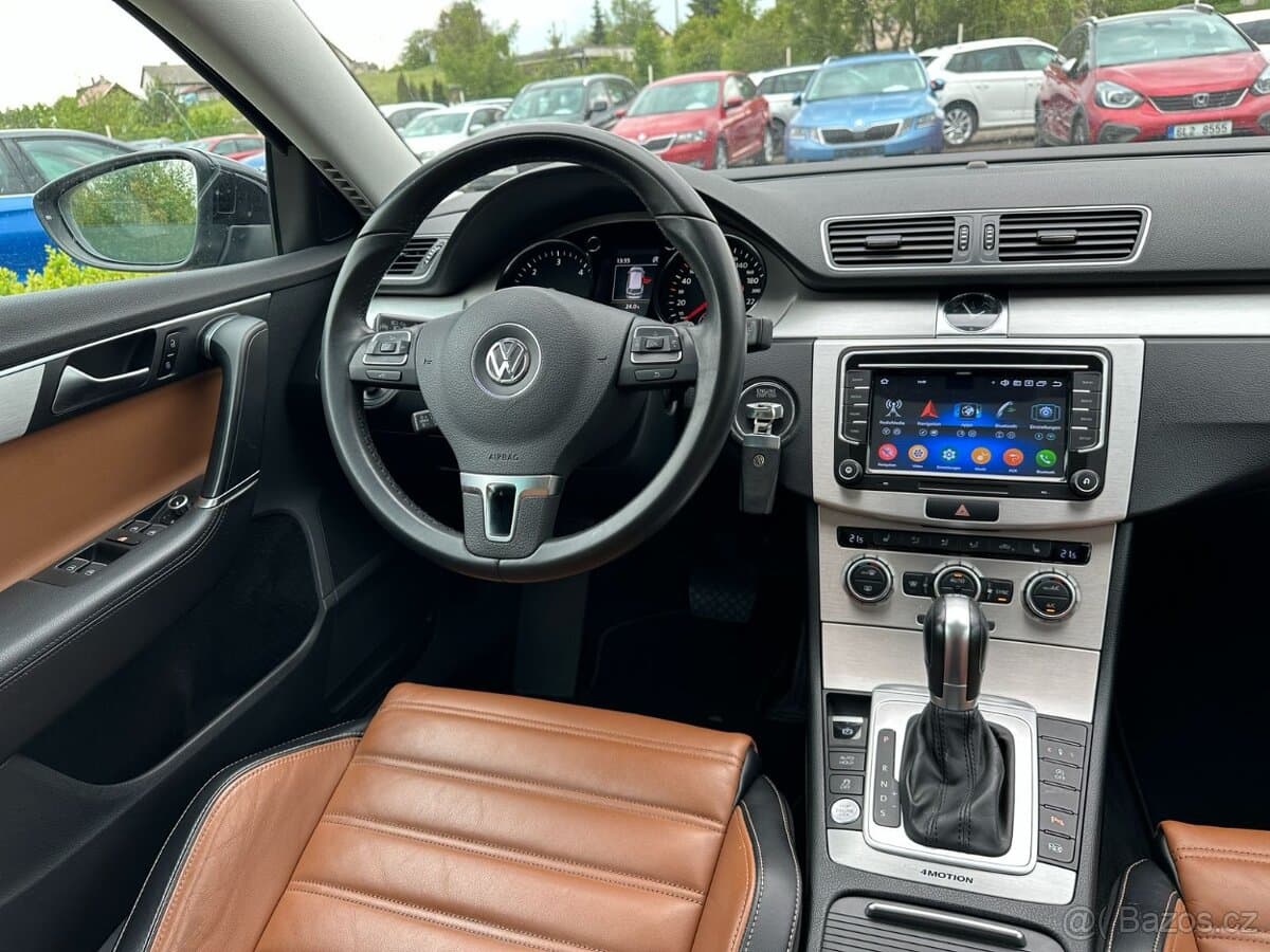 2014 Volkswagen PASSAT - 12