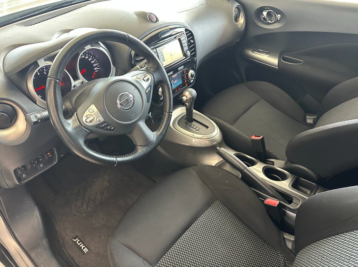 2015 Nissan JUKE - 12