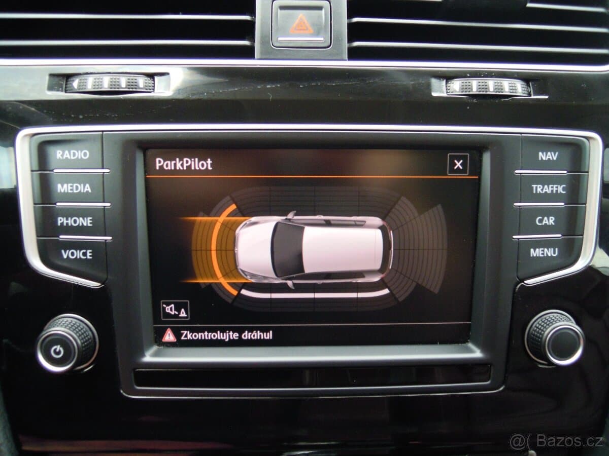 2016 Volkswagen GOLF - 12