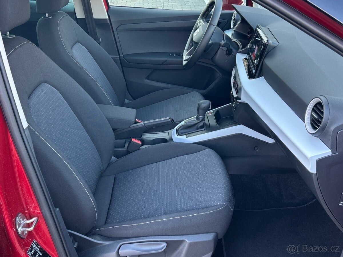 Seat ARONA - 12