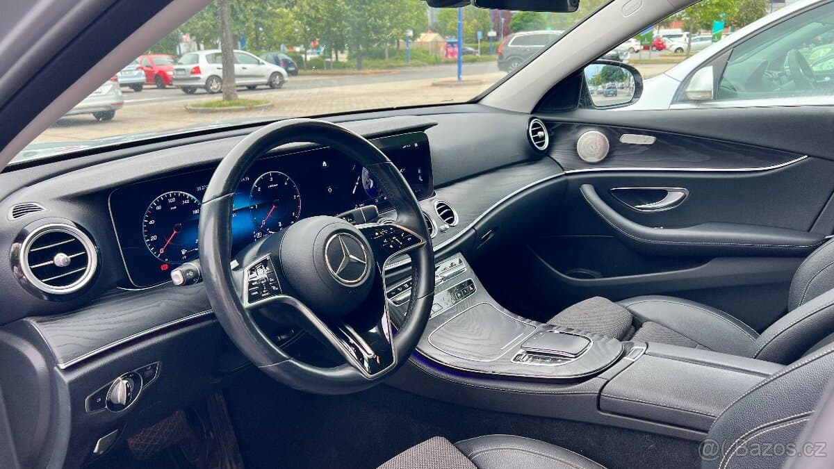 2021 Mercedes-Benz OSTATNÍ - 12