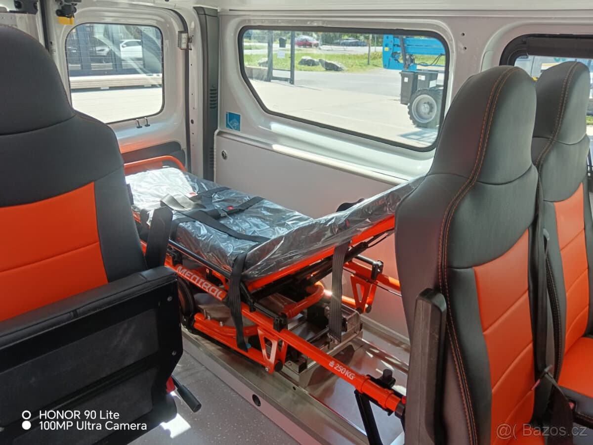 2026 Renault TRAFIC - 12