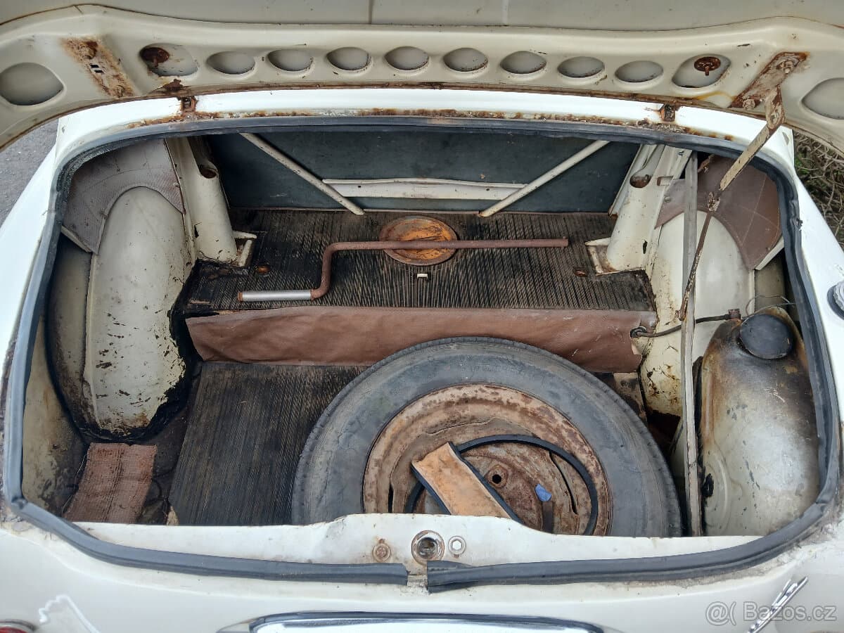 1960 Škoda OCTAVIA - 12
