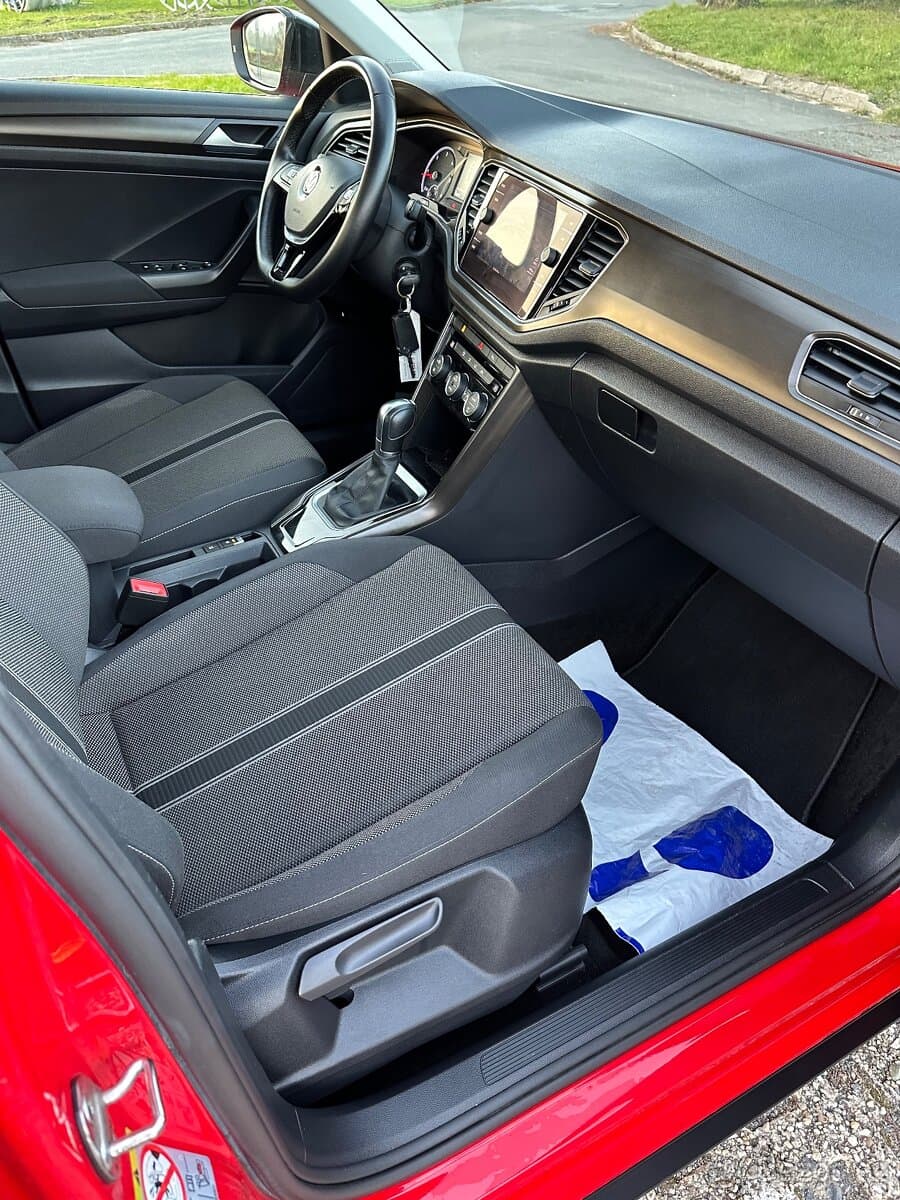 2019 Volkswagen T-ROC - 12