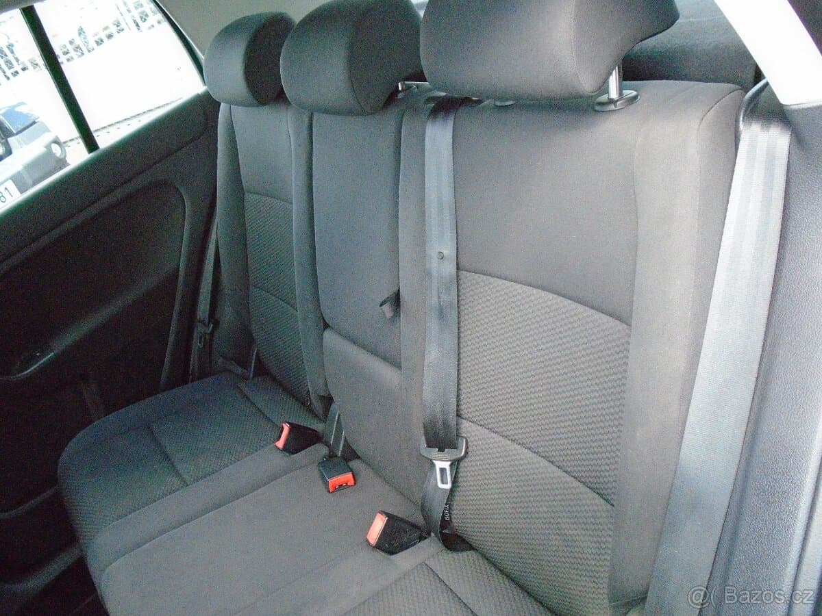 2013 Volkswagen GOLF - 12