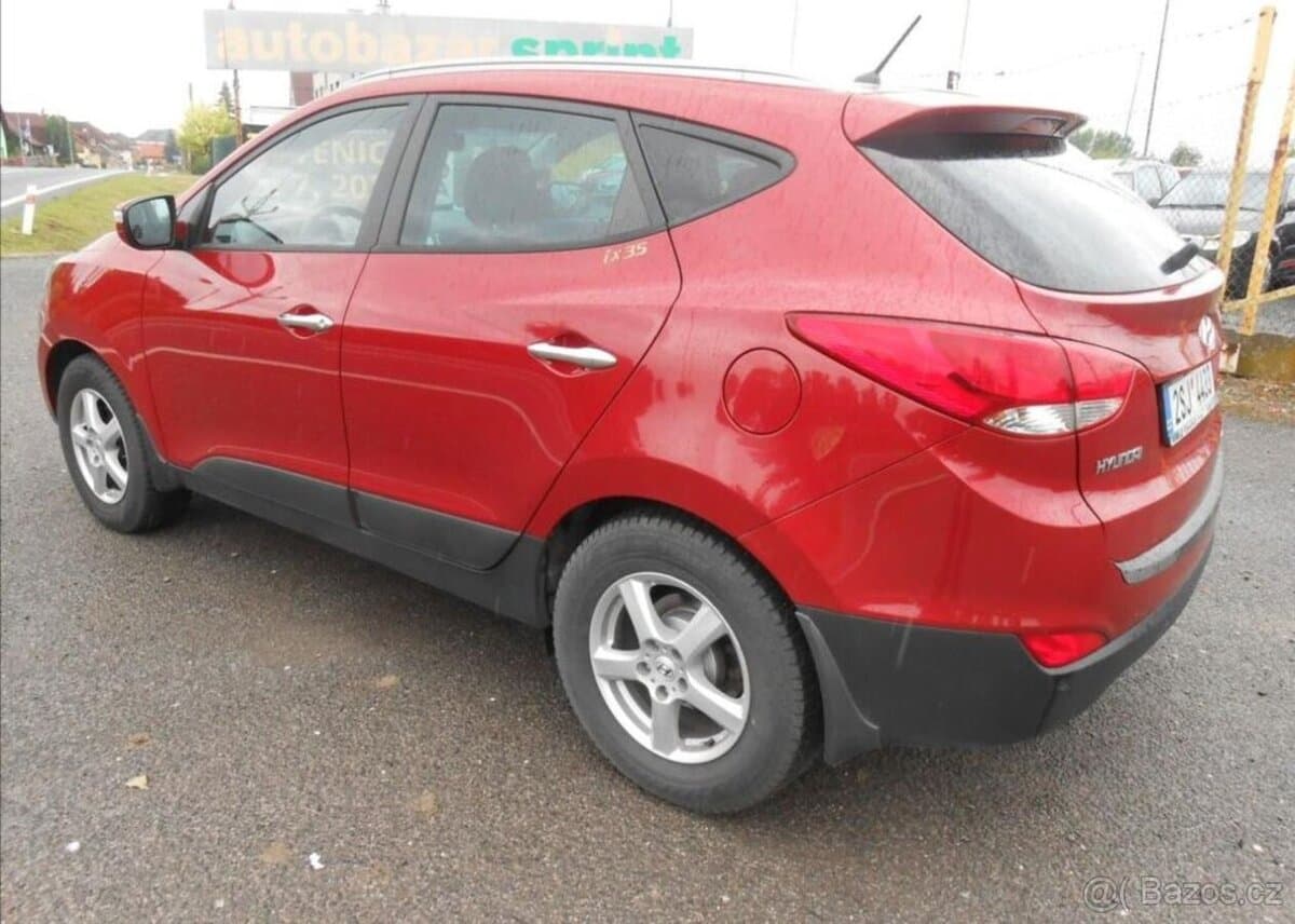 2011 Hyundai ix35 - 12