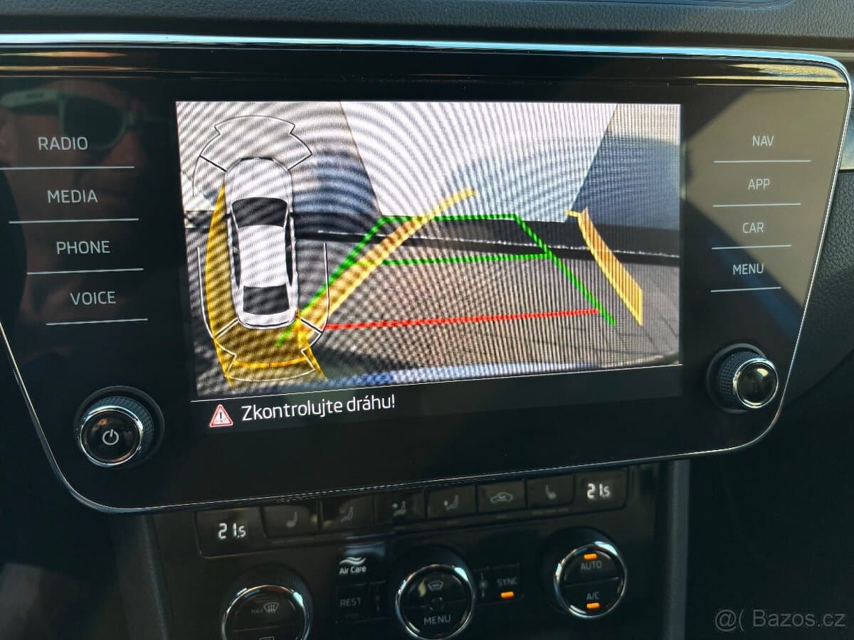 2022 Škoda SUPERB - 12