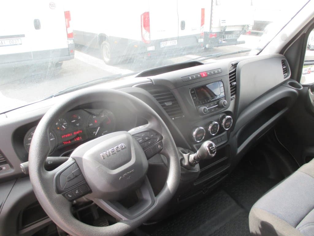 2021 Iveco OSTATNÍ - 12