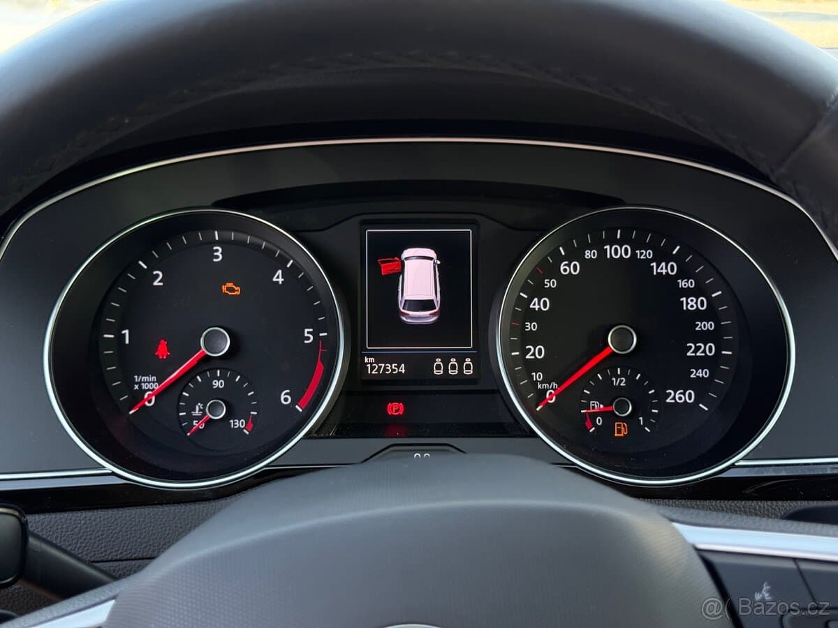 2021 Volkswagen PASSAT - 12