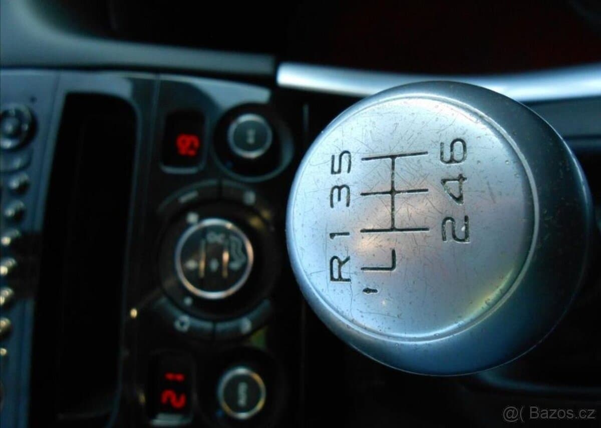 2009 Peugeot 308 - 12