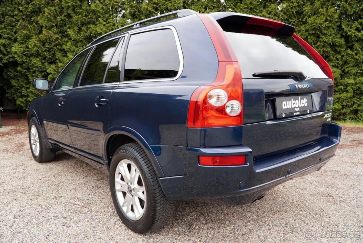 2003 Volvo XC90 - 12