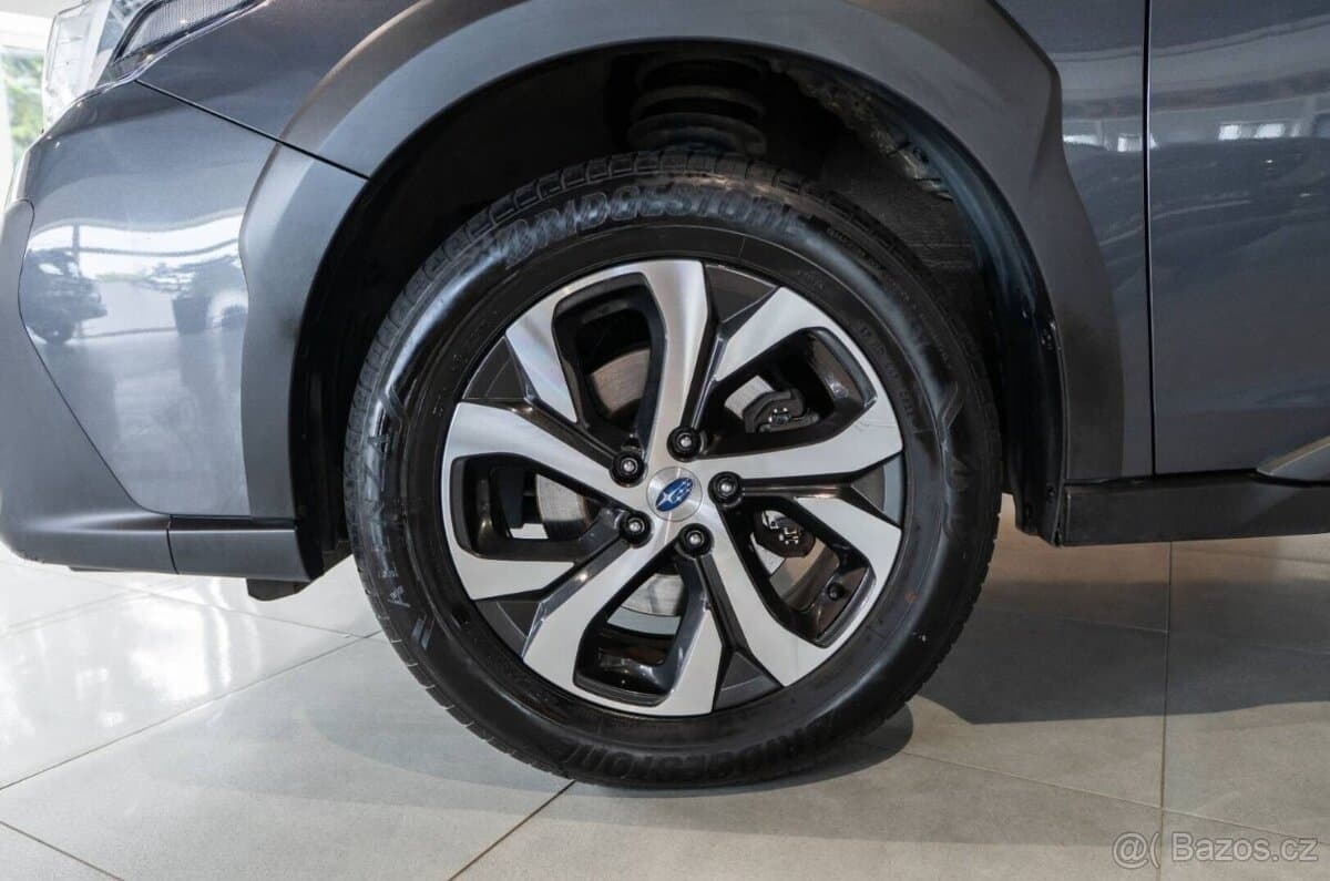 2021 Subaru OUTBACK - 12