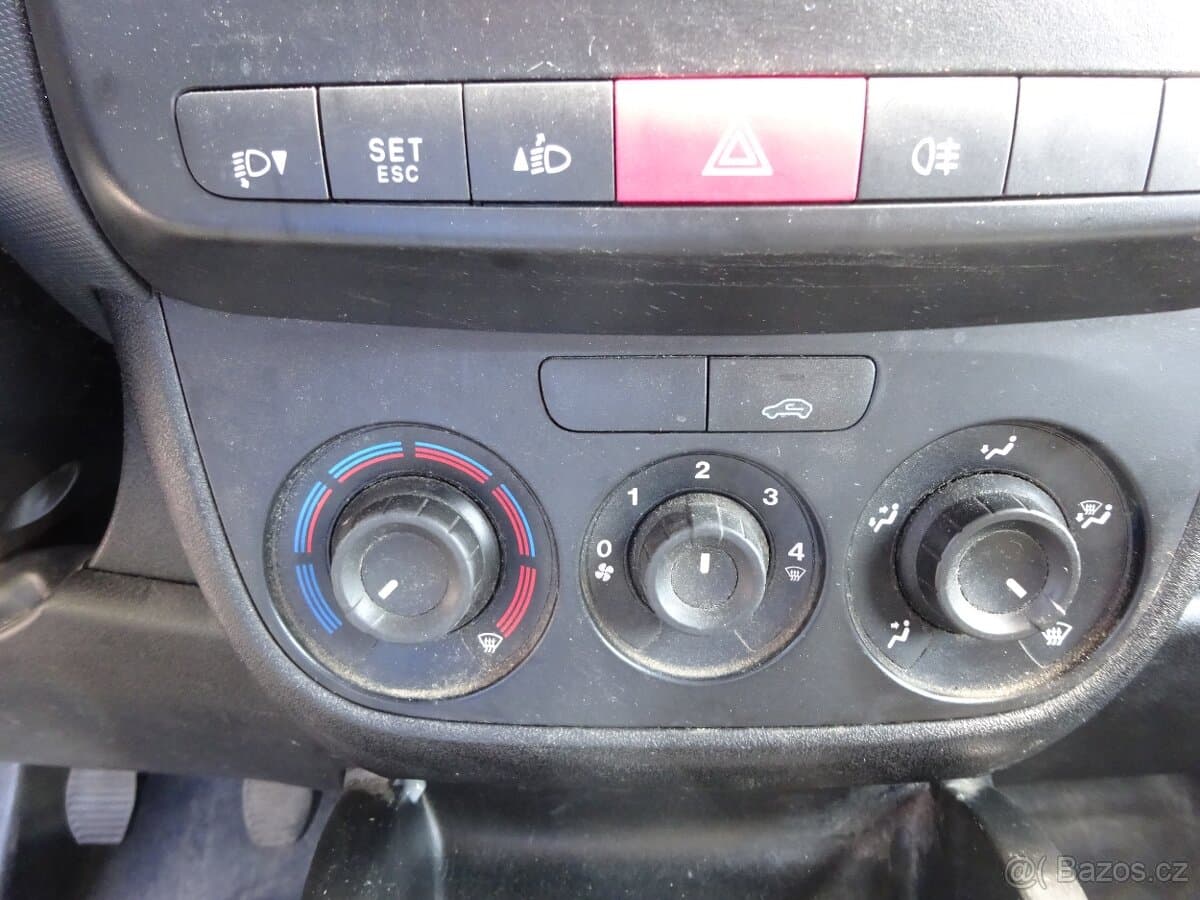 2013 Fiat DOBLO - 12