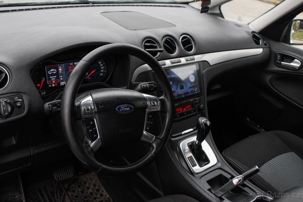 2015 Ford GALAXY - 12