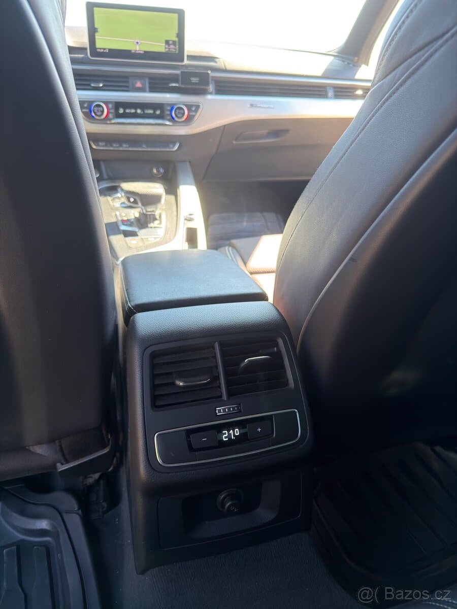 2017 Audi A4 - 12