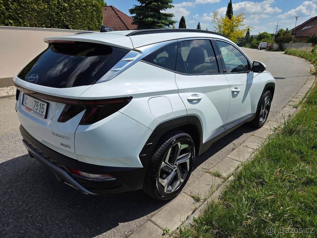 2023 Hyundai TUCSON - 12