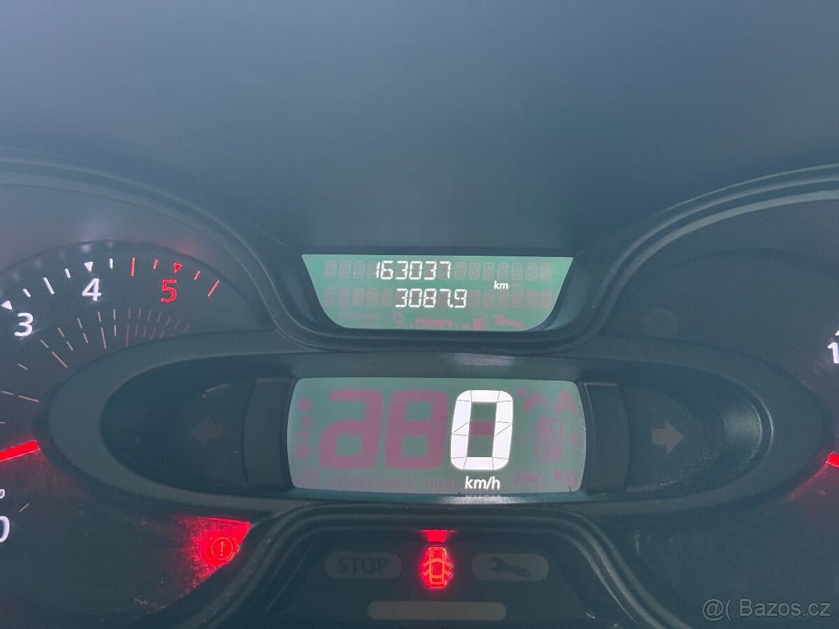 2019 Renault TRAFIC - 12