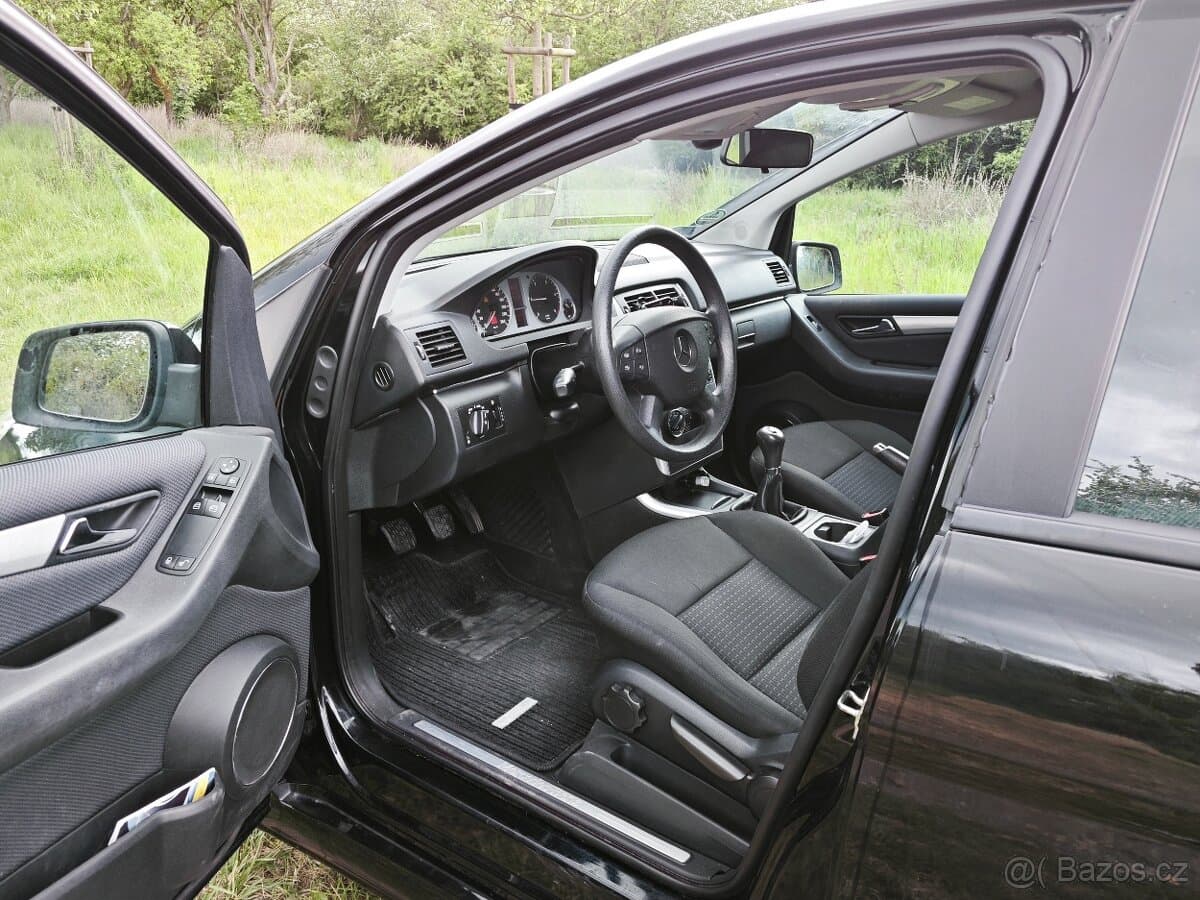 2011 Mercedes-Benz OSTATNÍ - 12
