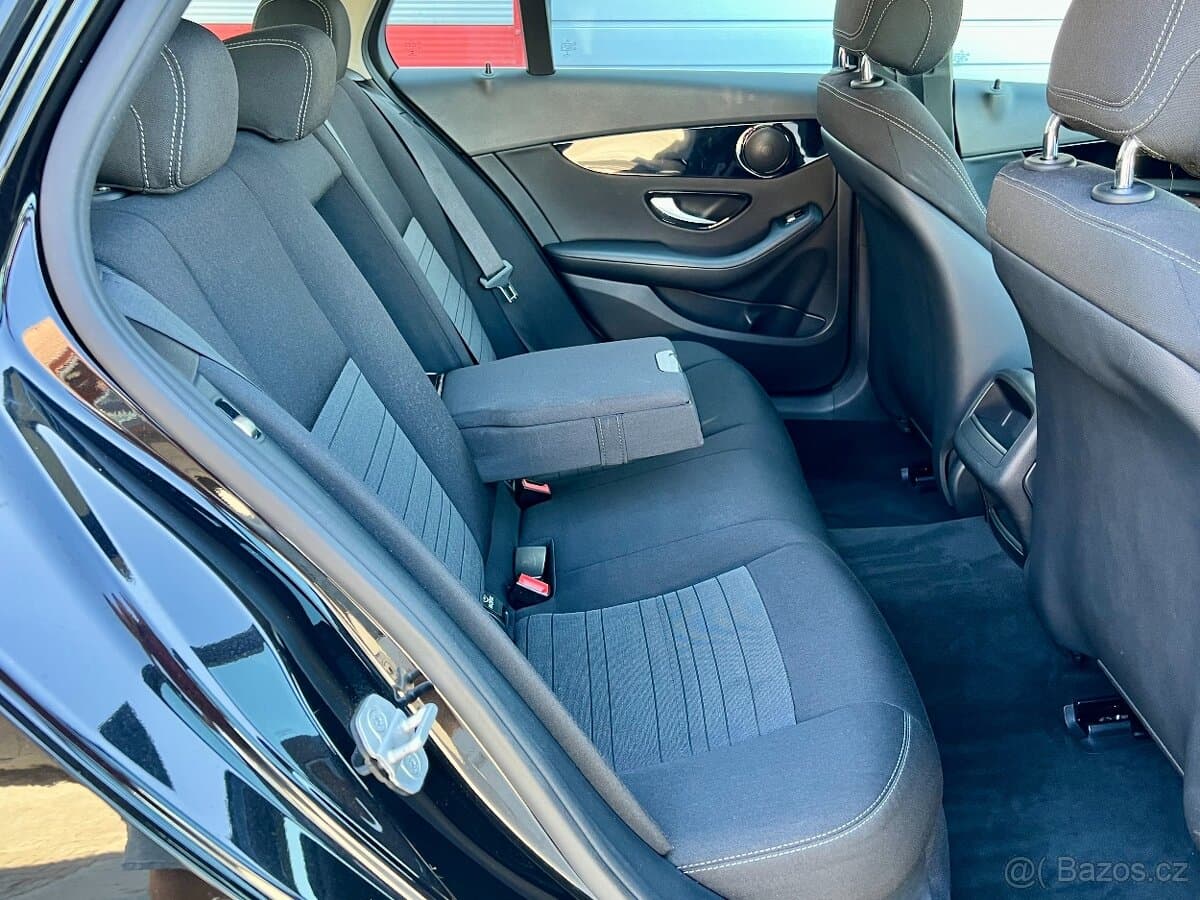 2015 Mercedes-Benz C-CLASS - 12