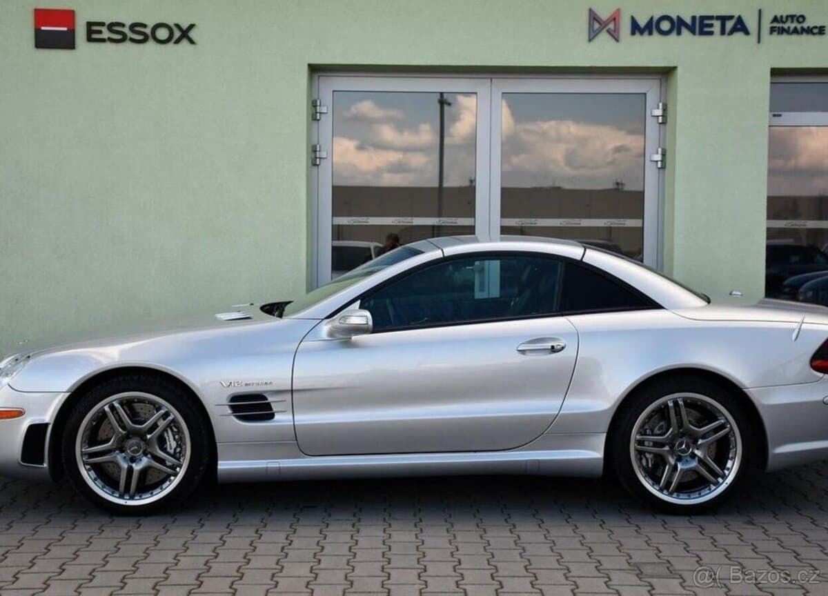 2005 Mercedes-Benz SL - 12