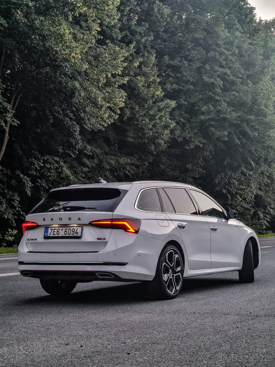 2020 Škoda OCTAVIA - 12
