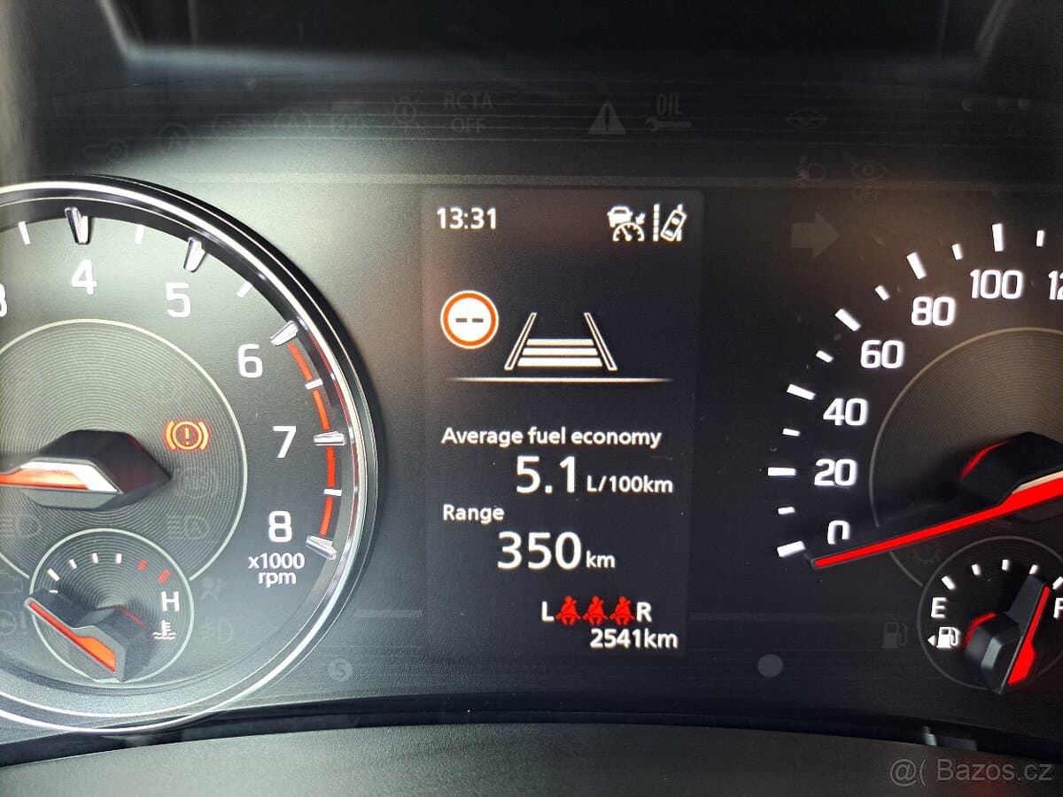 Suzuki SWIFT - 12