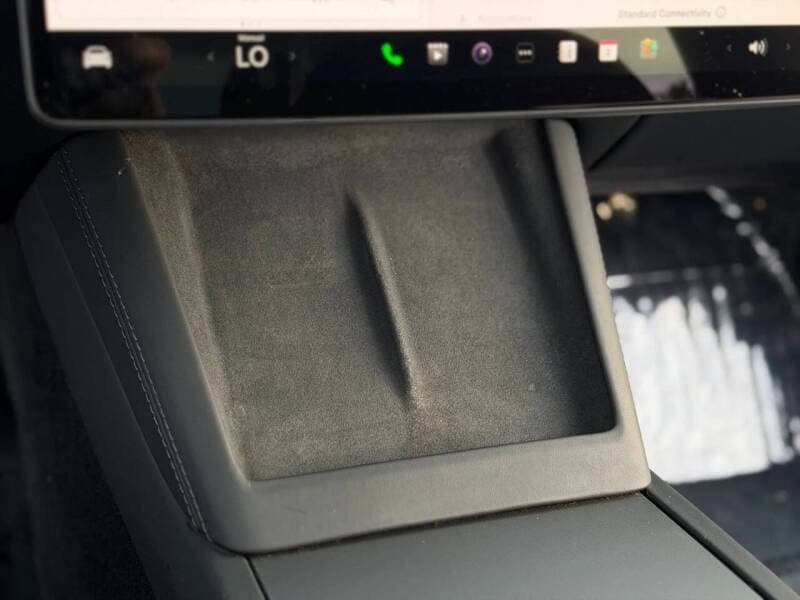 2024 Tesla MODEL 3 - 12