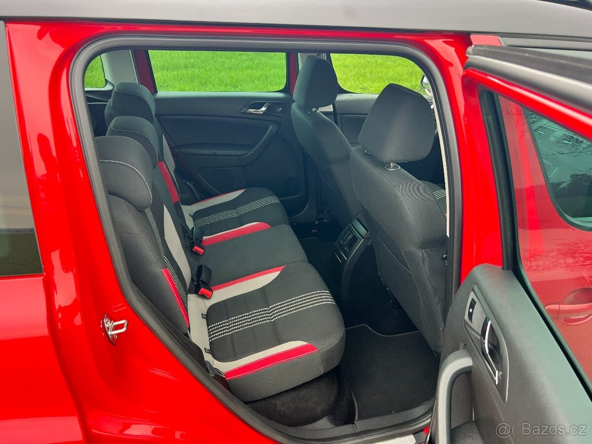 2015 Škoda YETI - 12
