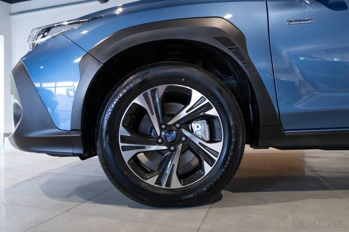 Subaru CROSSTREK - 12