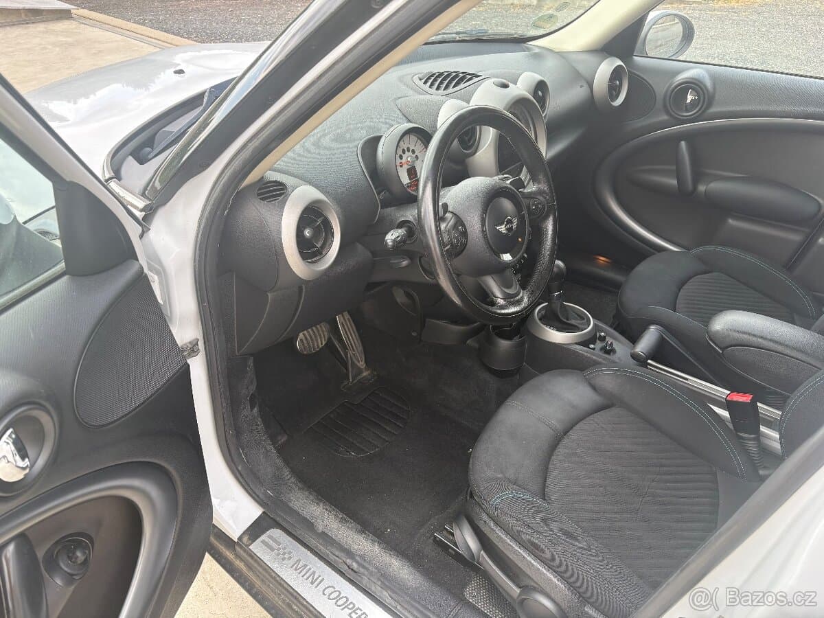 2010 Mini COUNTRYMAN - 12