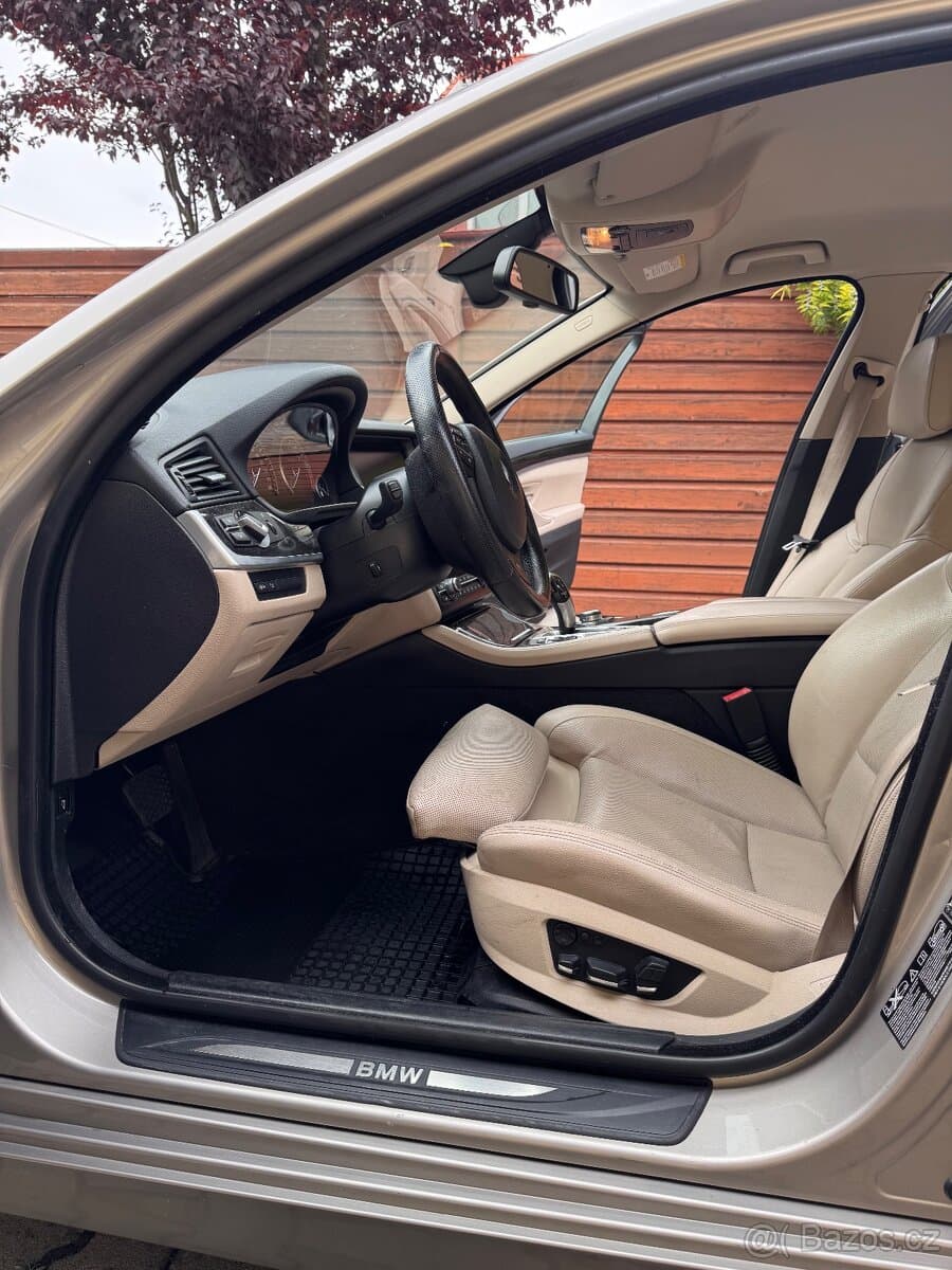 BMW 5-SERIES - 12