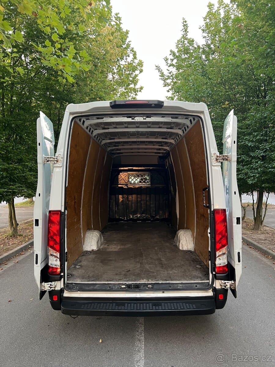 2017 Iveco OSTATNÍ - 12
