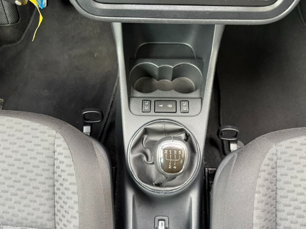 2014 Škoda FABIA - 12