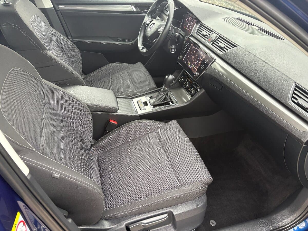 2021 Škoda SUPERB - 12