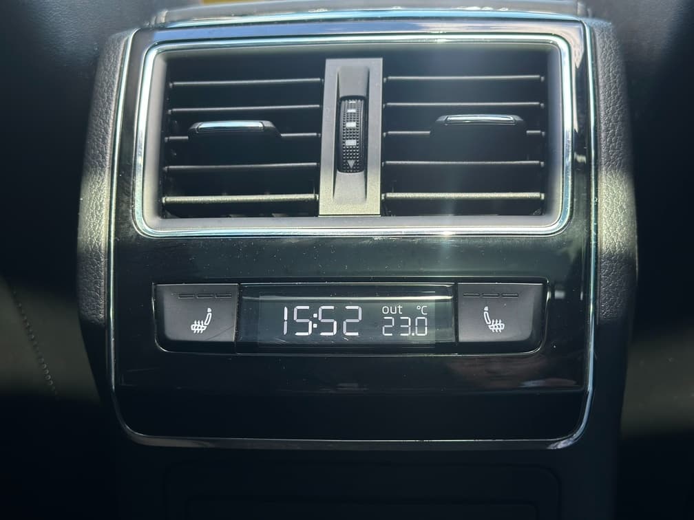 2019 Škoda SUPERB - 12