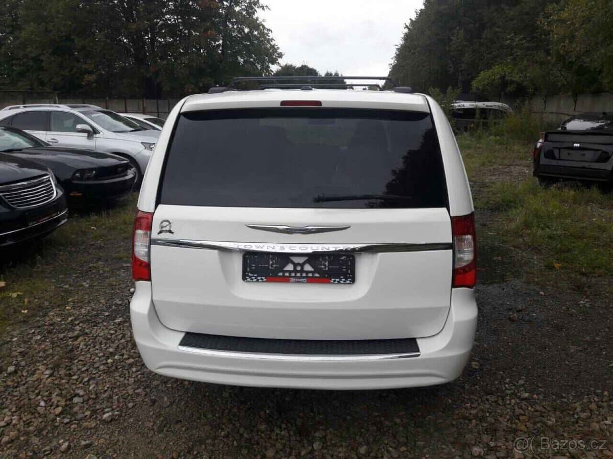 2013 Chrysler OSTATNÍ - 12