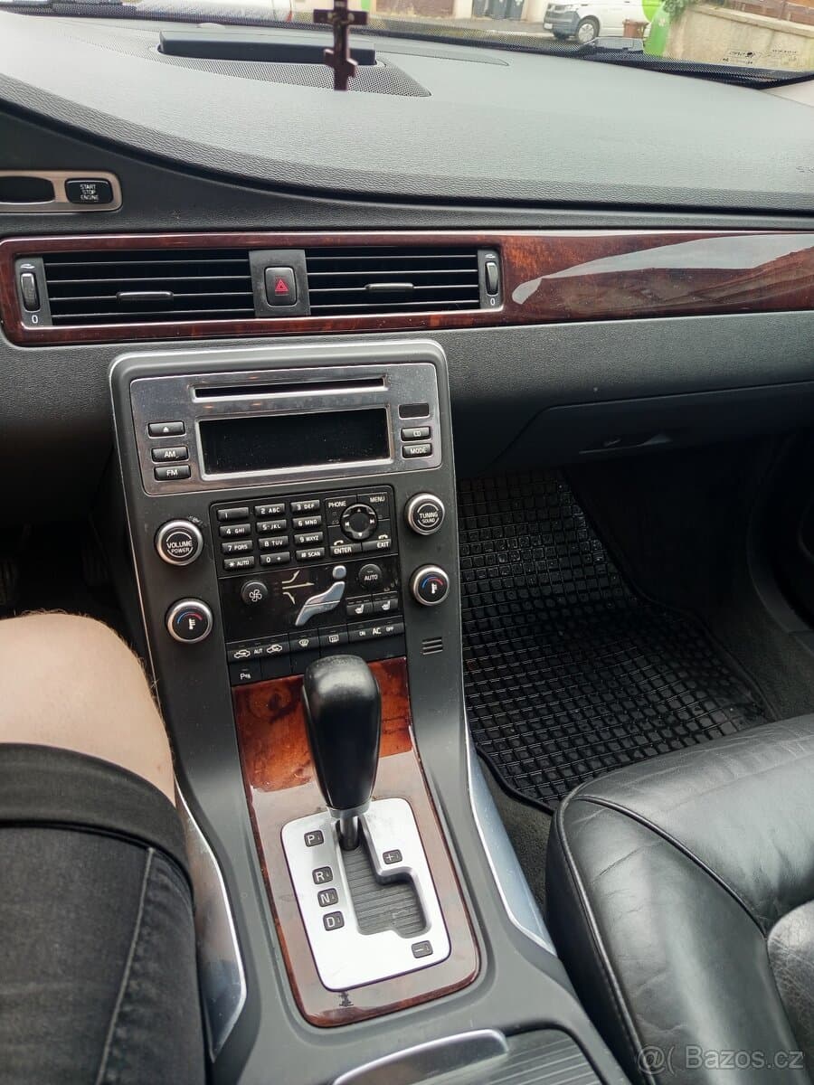 2011 Volvo S80 - 12