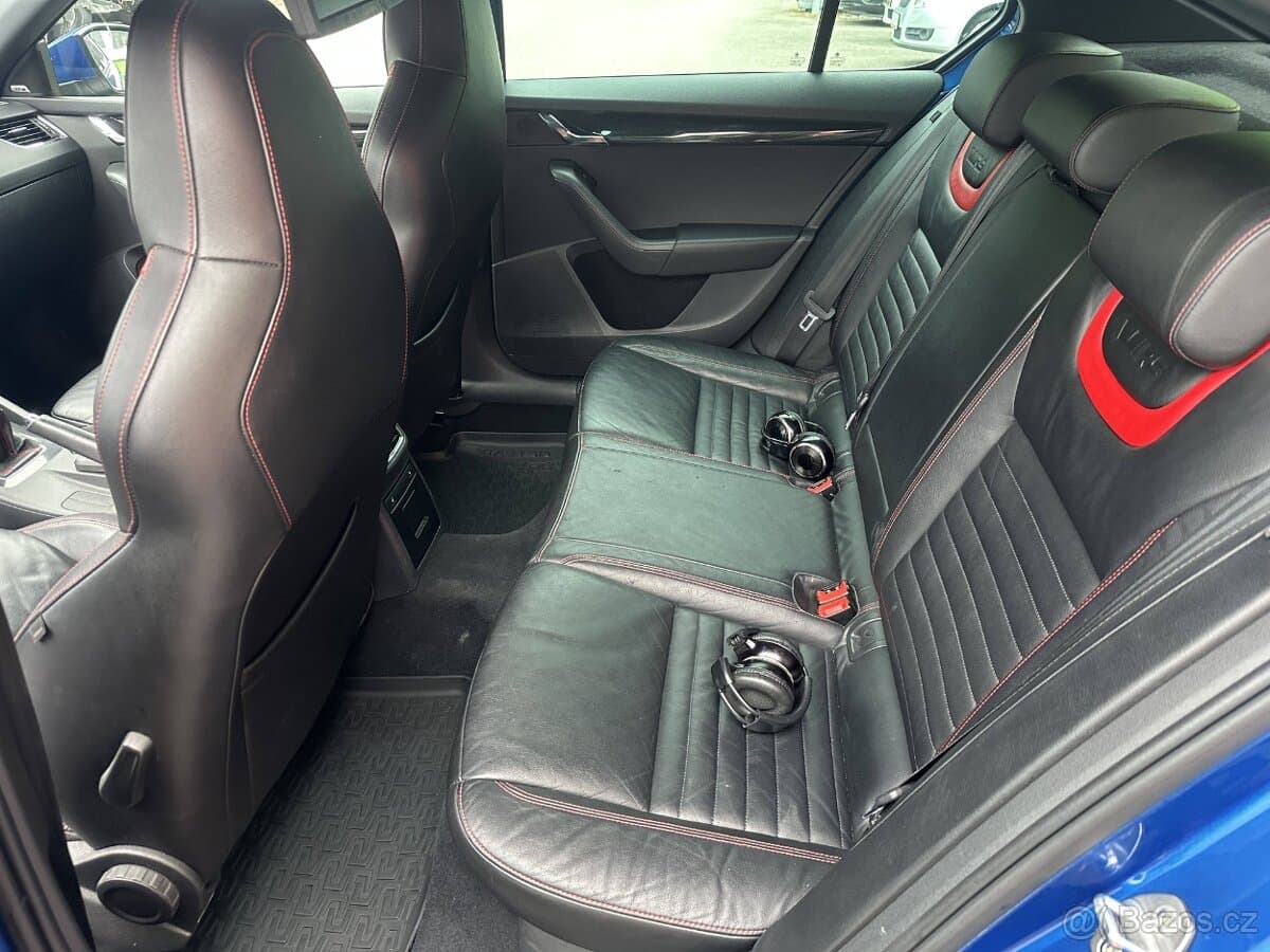 2015 Škoda OCTAVIA - 12