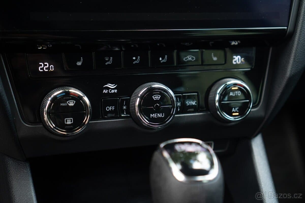 2020 Škoda OCTAVIA - 12