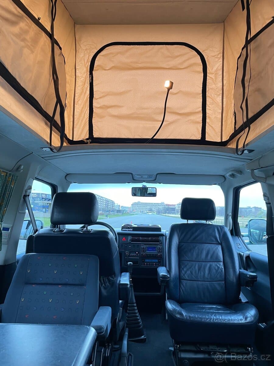 1999 Volkswagen CARAVELLE - 12