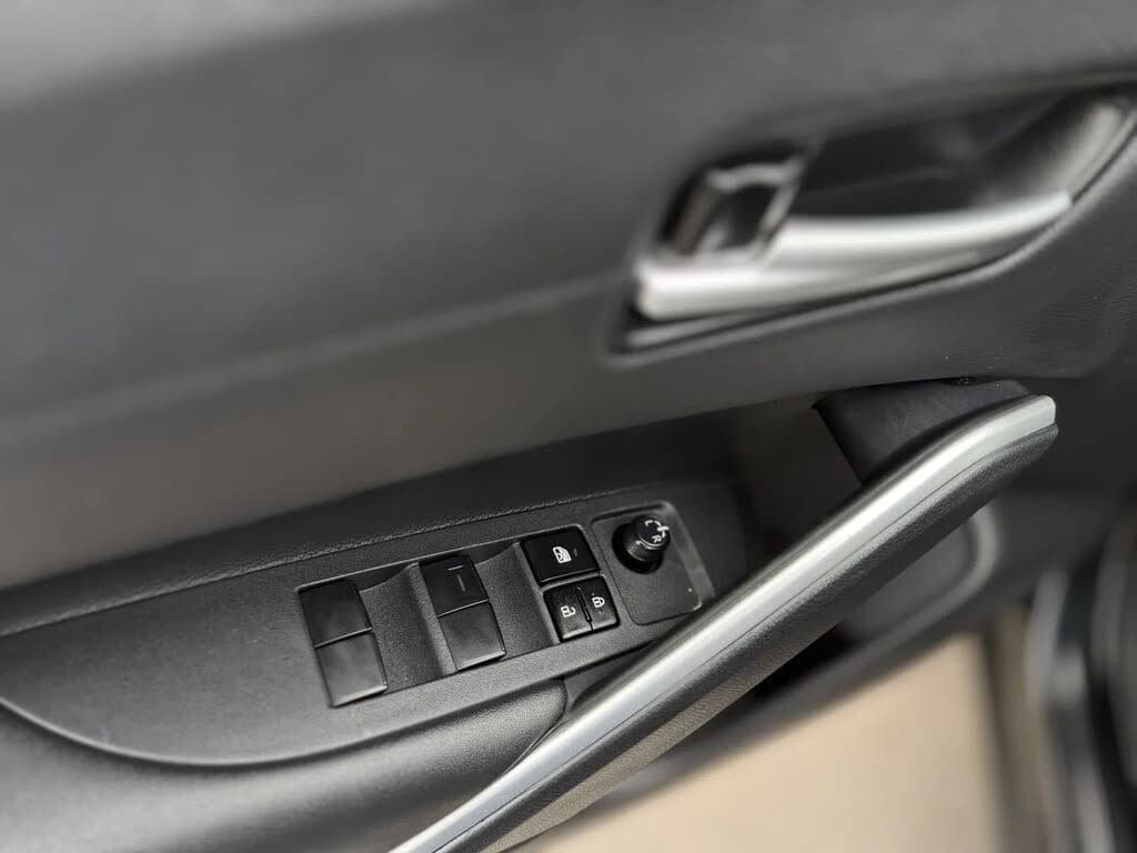 2023 Toyota COROLLA - 12