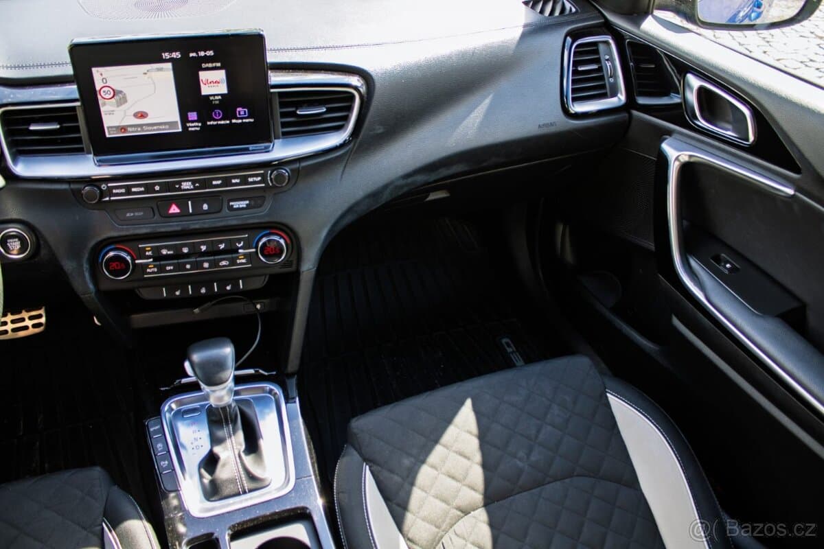 2019 Kia PROCEED - 12