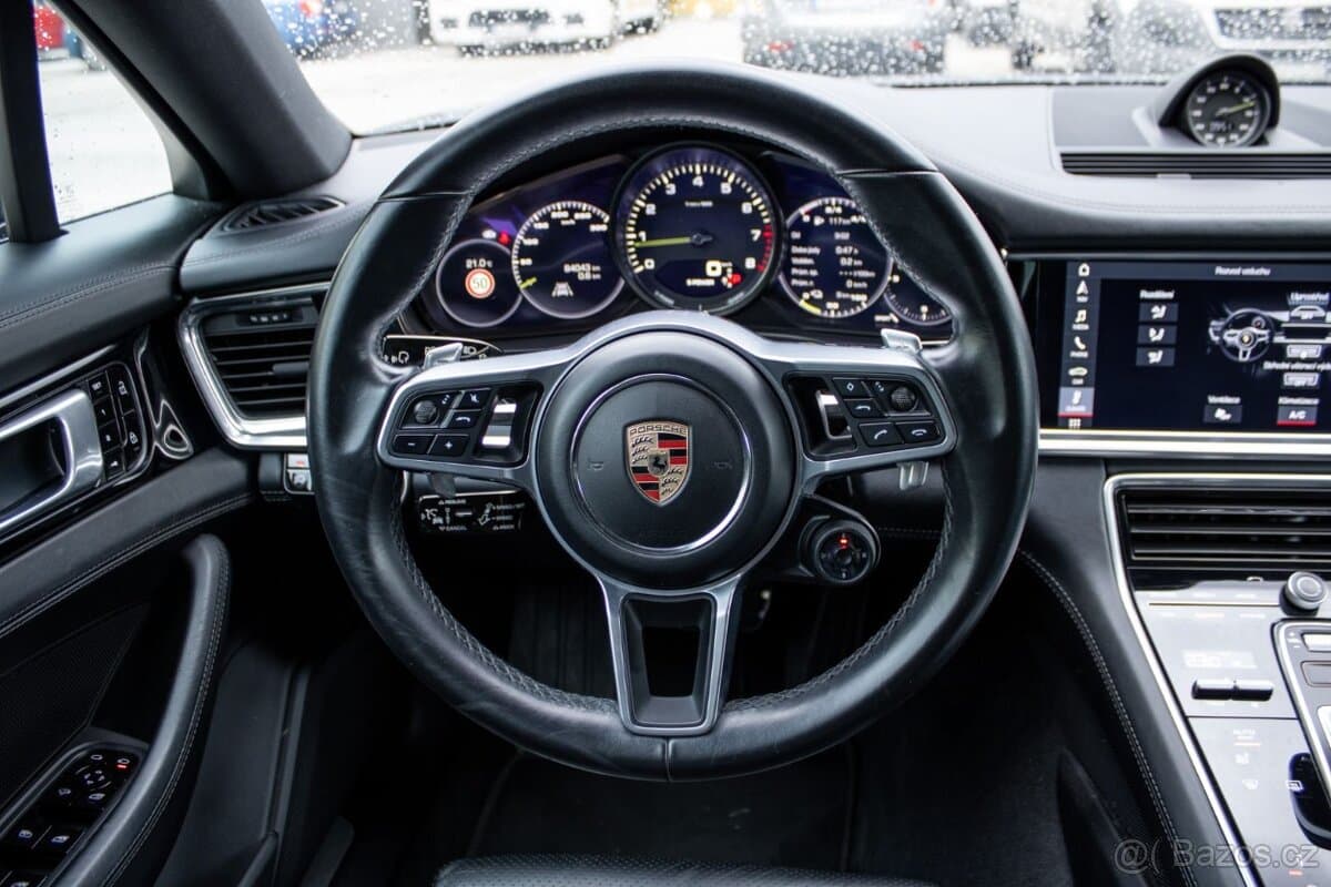 2019 Porsche PANAMERA - 12