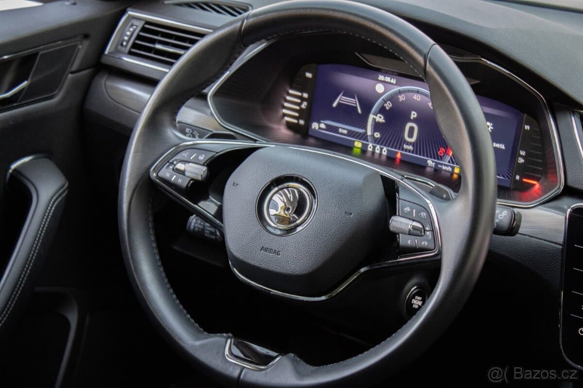 2021 Škoda SUPERB - 12