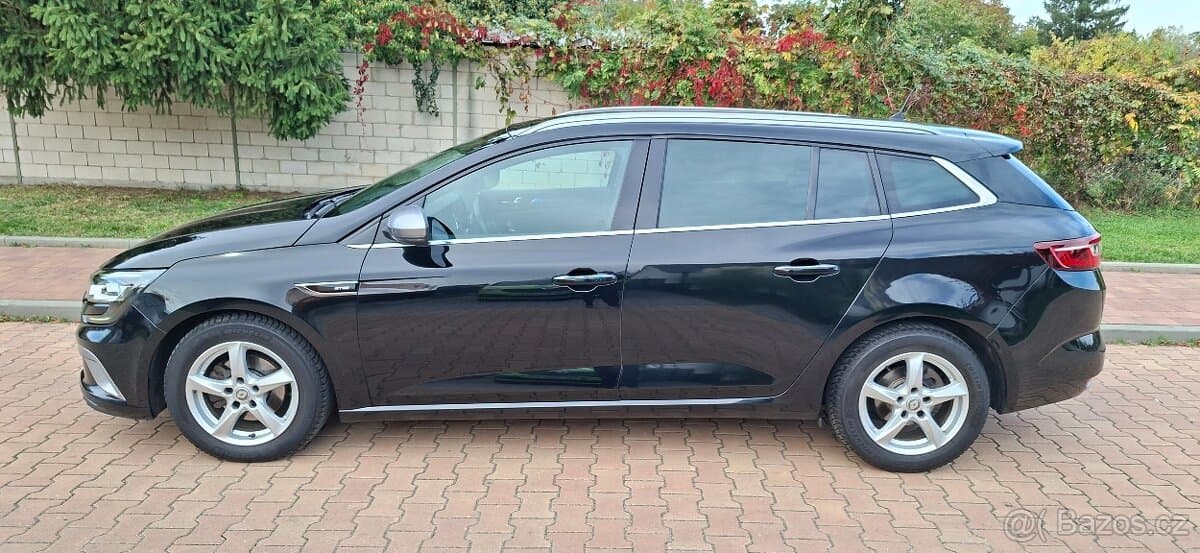 2019 Renault MEGANE - 12